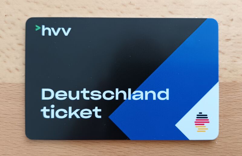 HVV Deutschlandticket – physical ticket card front side